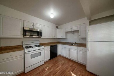 380 E Windsor Ave, Phoenix, AZ 85004 - photo 3