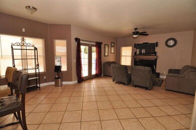 8_Cypress St_Family Room