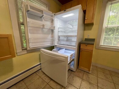 28 Boush St, Kittery, ME 03904 - photo 5