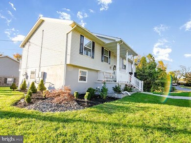 1205 Mount Laurel Rd, Temple, PA 19560 - photo 3