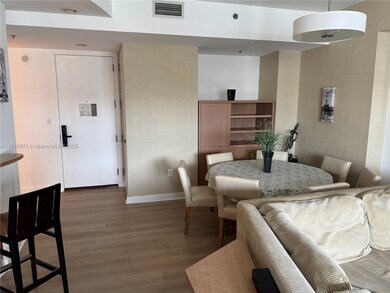 Brickell Arch unit 2813, Miami, FL 33131 - photo 6