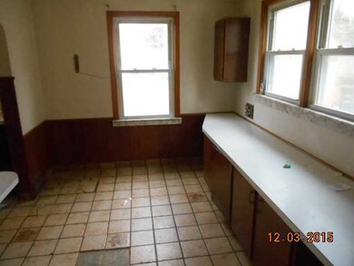 1218 Hawk St, Toledo, OH 43612 - photo 3