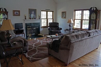 37 Dutchman Dr, Athens, NY 12015 - photo 3