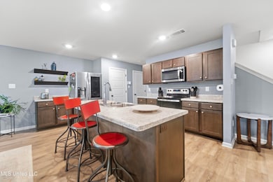 2409 Esplanade St, Ocean Springs, MS 39564 - photo 4