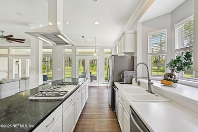 22-web-or-mls-Spring Hill Ct-S0310-022