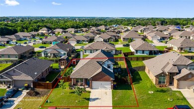 308 Kayla St, Troy, TX 76579 - photo 2