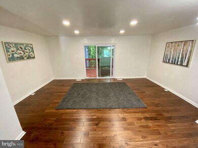 14634 Almanac Dr, Burtonsville, MD 20866 - photo 3