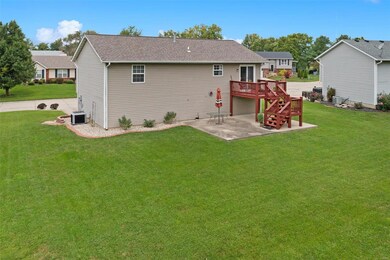 129 Ridge Dr, Maryville, IL 62062 - photo 6