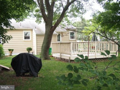 213 Audubon Ave, West Deptford, NJ 08086 - photo 2
