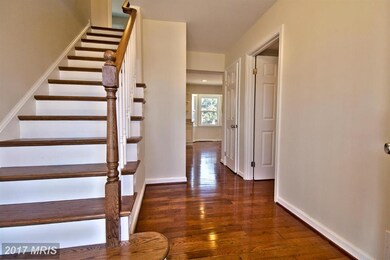 13365 Meadowsweet Dr, Fairfax, VA 22033 - photo 3