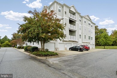 23580 F D R Blvd unit 201, California, MD 20619 - photo 2