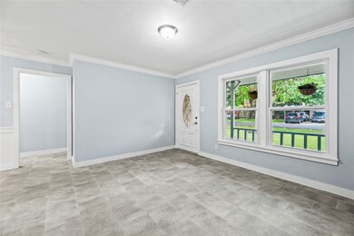 1639 Periwinkle St, Houston, TX 77038 - photo 5