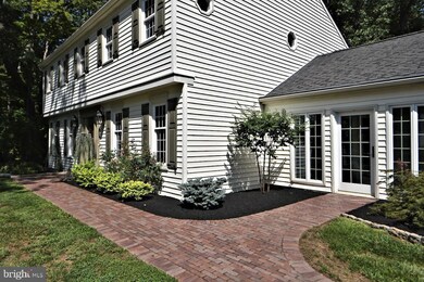 2661 Red Gate Dr, Doylestown, PA 18902 - photo 3