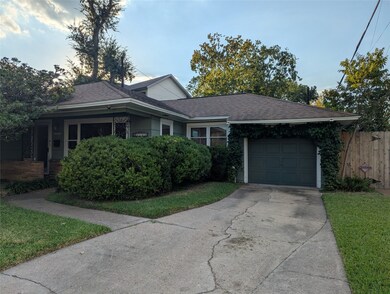 1111 Woodhill Rd, Houston, TX 77008 - photo 3