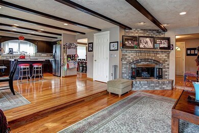 2580 Meadow Creek Dr, Medford, OR 97504 - photo 5