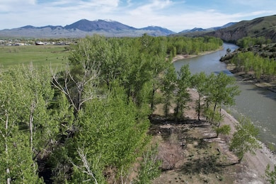 701 N St Charles St, Salmon, ID 83467 - photo 2