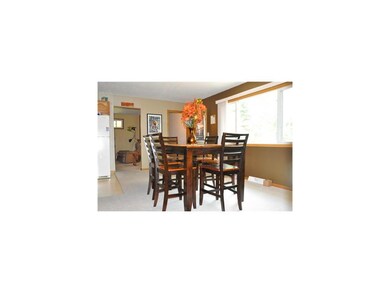Dining Area.