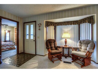 2 Eugene Ln, Bella Vista, AR 72715 - photo 3