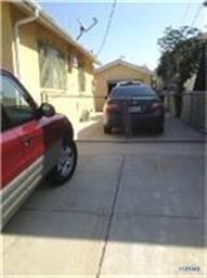 View of driveway to garage
