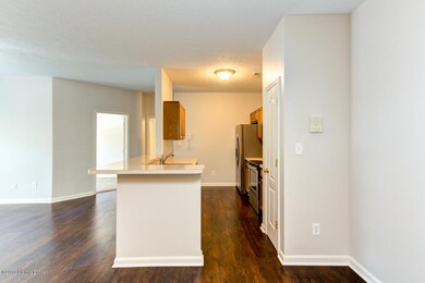 8002 Magnolia Ridge Ct-7