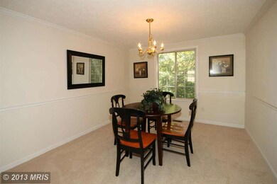 7713 Middle Valley Dr, Springfield, VA 22153 - photo 5