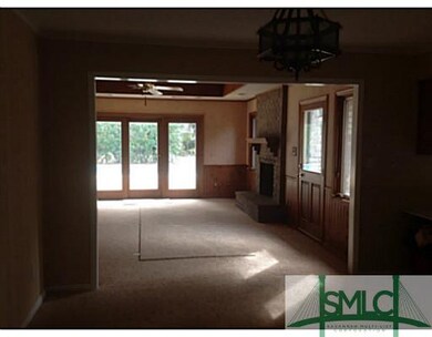 Den/Family/Great Room. Open dinning room to family
