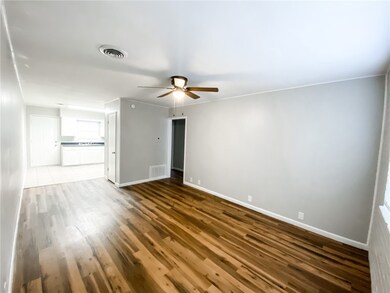 702 W Oak St unit 4A, Rogers, AR 72756 - photo 3