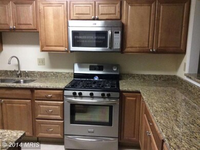 11977 Cardamom Dr, Woodbridge, VA 22192 - photo 6