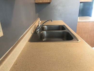 1045 Pine St unit 2, Palmer, MA 01069 - photo 4