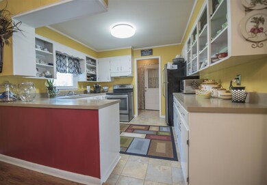 304 Rosemary Ln, Shelbyville, TN 37160 - photo 6