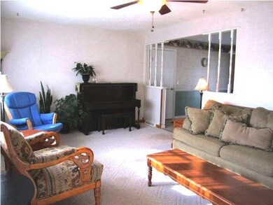that easily flows into the dining area
