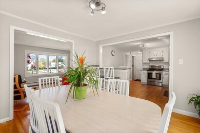 53 Fowle St, Woburn, MA 01801 - photo 7