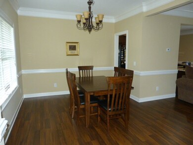 212 Hamilton Ct, Manchester, TN 37355 - photo 2