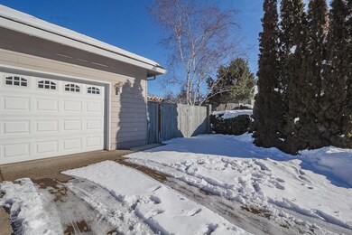 1194 Riverrock Way, Medford, OR 97504 - photo 5