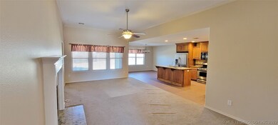 11706 S Nandina Ave, Jenks, OK 74037 - photo 4