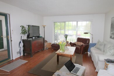 33 Players Cir unit A1, Tinton Falls, NJ 07724 - photo 6