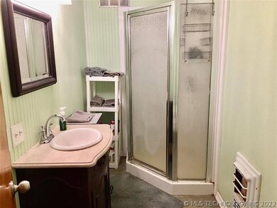 502 N C Ave, Cleveland, OK 74020 - photo 5