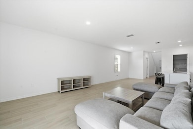 35212 Gravelly Dr, Zephyrhills, FL 33541 - photo 7