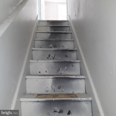 435 Locust St, Reading, PA 19604 - photo 7