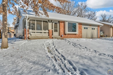 5824 SW 28th Terrace, Topeka, KS 66614 - photo 2