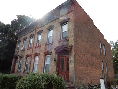 539 6th Ave, Troy, NY 12182 - photo 3