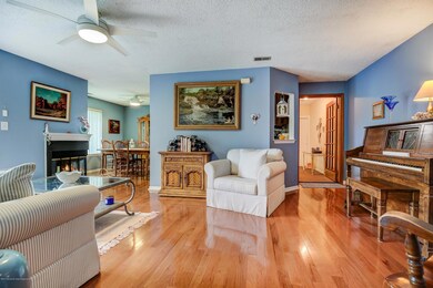 006_Living Room (3)