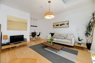 716 N Willard Ct, Chicago, IL 60642 - photo 3