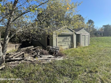 8740 Cedar Point Rd, Oregon, OH 43616 - photo 6