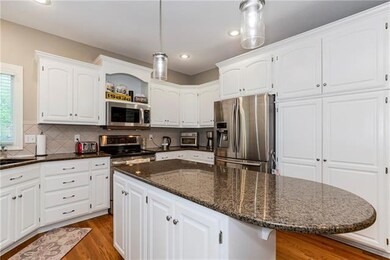 21712 W 60th Terrace, Shawnee, KS 66218 - photo 4