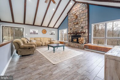 1178 Fairview Dr, Reading, PA 19605 - photo 3