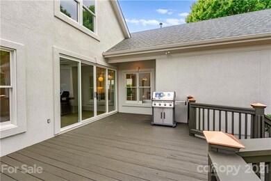 Private deck for the ultimate in outdoor dining & 