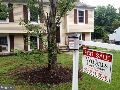 1046 Saint Michaels Dr, Bowie, MD 20721 - photo 3