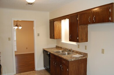 2607 Rogers St, Picayune, MS 39466 - photo 6