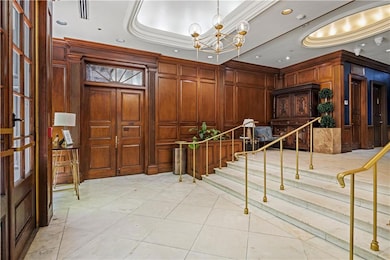 336 Camp St unit 301, New Orleans, LA 70130 - photo 3